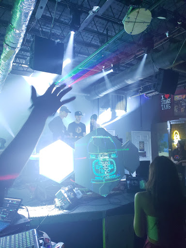 Bar «The Green Door Music Hall», reviews and photos, 158 Miracle Strip Pkwy SE c, Fort Walton Beach, FL 32548, USA