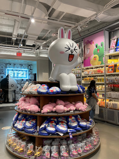 Line Friends New York Times Square Store image 8