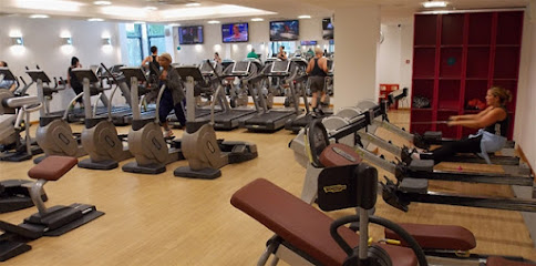 Clifton Leisure Centre - Southchurch Dr, Clifton, Nottingham NG11 8AB, United Kingdom