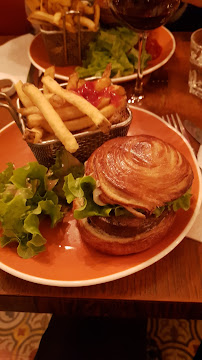 Hamburger du Restaurant TY Louis à Paris - n°4