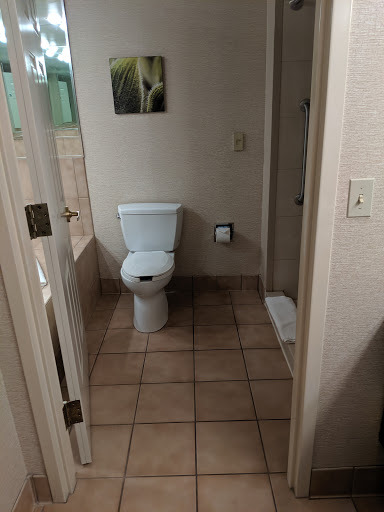 Hotel «Chicago Marriott Midway», reviews and photos, 6520 S Cicero Ave, Chicago, IL 60638, USA