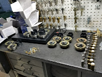 Road Runner Lock and Key - Photo 8 - Car repair in , Santa Ana