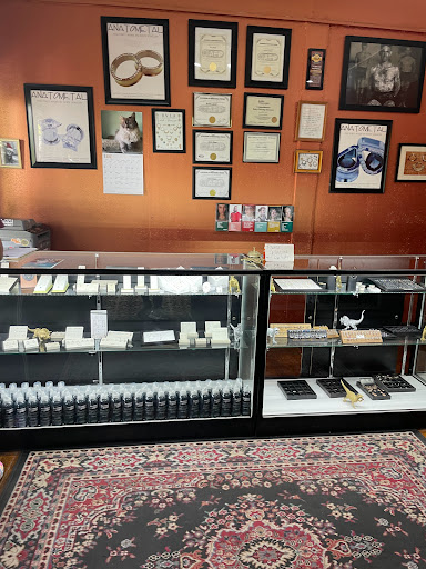 Tattoo Shop «713 Tattoo Parlour», reviews and photos, 1533 Westheimer Rd, Houston, TX 77006, USA