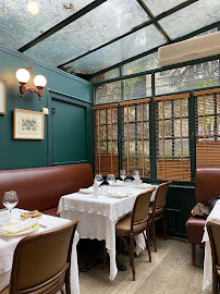 Atmosphère du Restaurant français Lily de Neuilly à Neuilly-sur-Seine - n°19