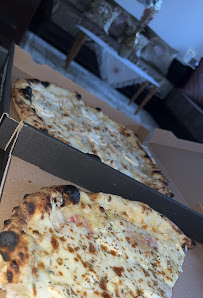 Plats et boissons du Pizzeria GOMORRA Pizza au feu de bois à Stains - n°8