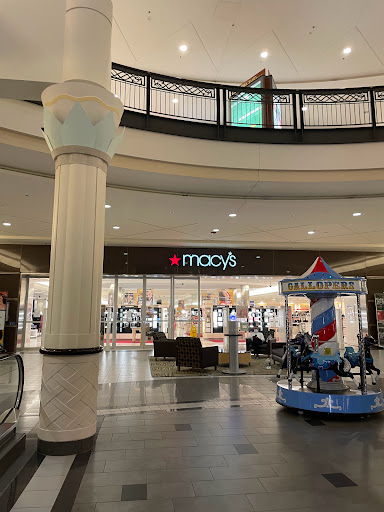 Shopping Mall «Solomon Pond Mall», reviews and photos, 601 Donald Lynch Blvd, Marlborough, MA 01752, USA