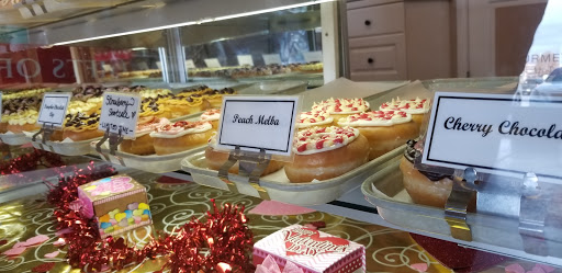 Donut Shop «Beyond Glaze», reviews and photos, 177 12300 S, Draper, UT 84020, USA