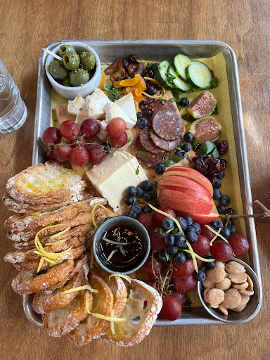 Wine Store «Blackbird Wine Shop», reviews and photos, 4323 NE Fremont St, Portland, OR 97213, USA