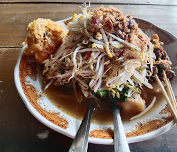 Gado Gado \