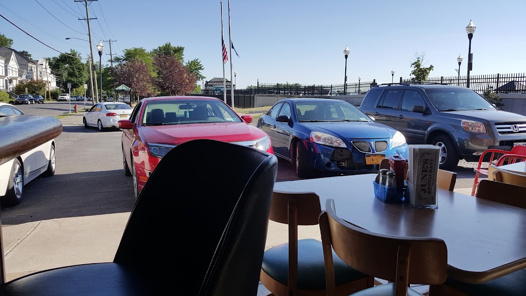 June's Restaurant 12144