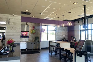 Taco Bell image