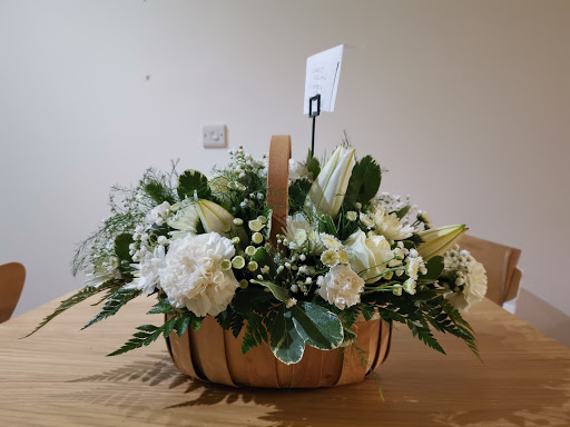 Flower arrangement courses Bradford