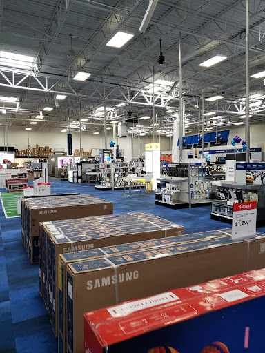 Electronics Store «Best Buy», reviews and photos, 20914 N Frederick Rd, Germantown, MD 20876, USA