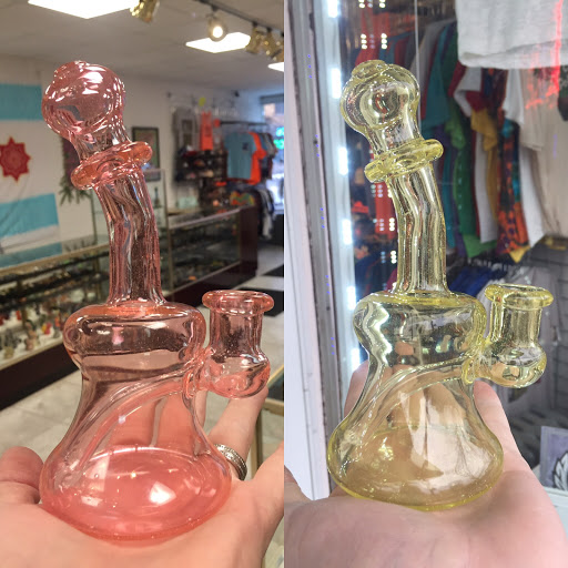 Tobacco Shop «Smoke», reviews and photos, 1844 W Irving Park Rd, Chicago, IL 60613, USA