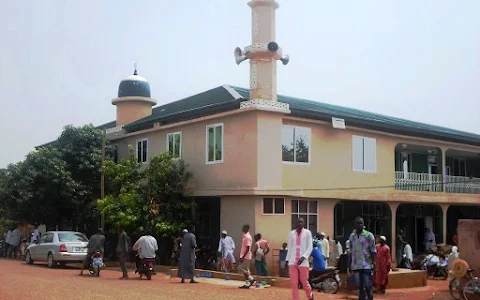 Masjid Al-Bayaan image
