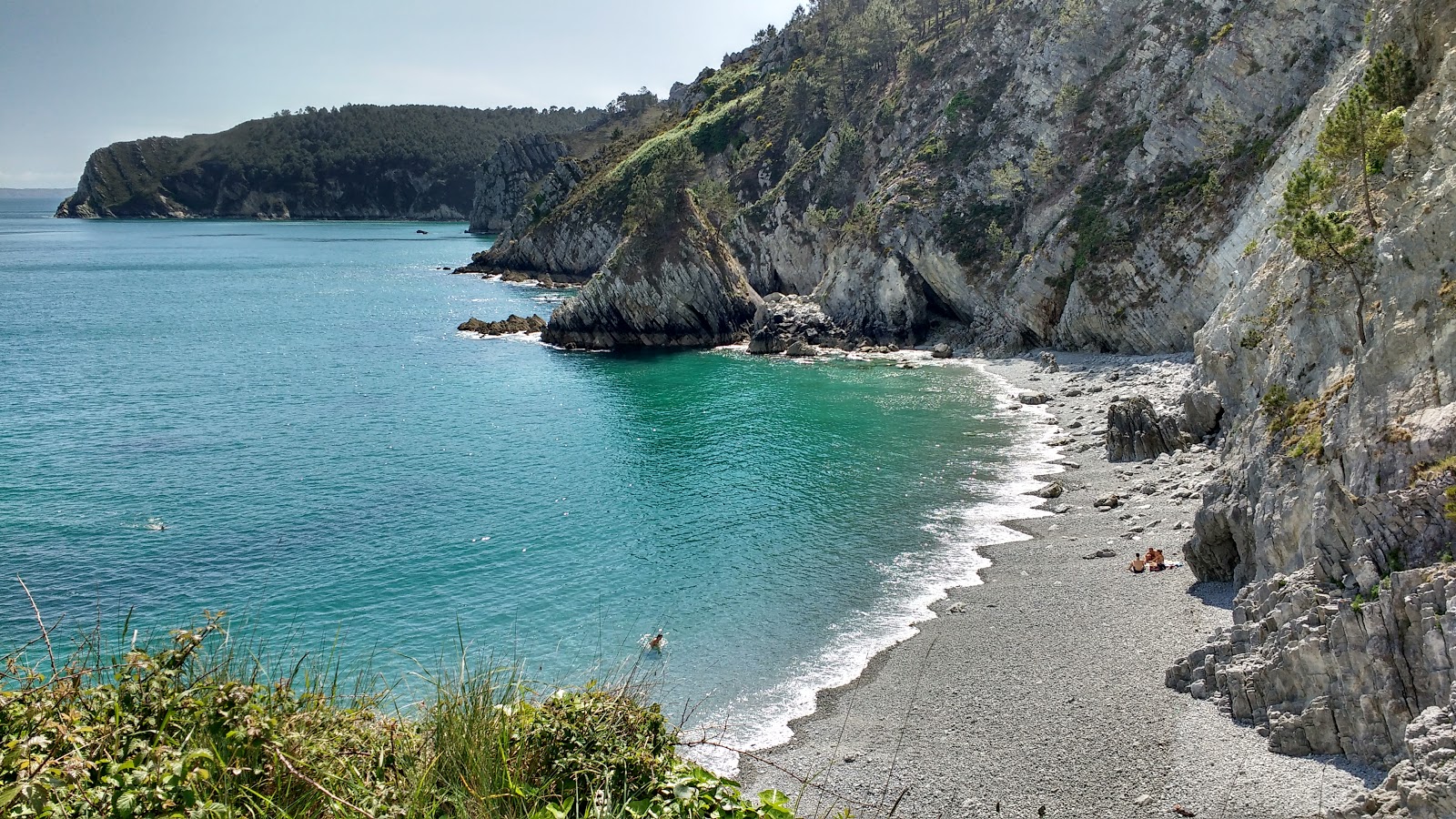 Foto af Plage de l'ile Vierge og dens smukke landskab