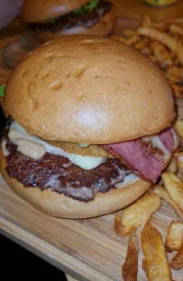 Plats et boissons du Restaurant Cote Burger - Poutine Annecy - n°8