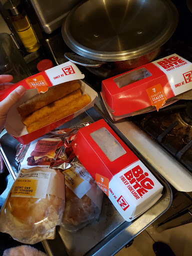 Convenience Store «7-Eleven», reviews and photos, 149-52 14th Ave, Whitestone, NY 11357, USA