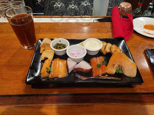 Seafood Restaurant «Fish Market Restaurant», reviews and photos, 750 N Harbor Dr, San Diego, CA 92101, USA