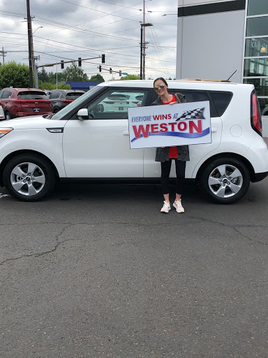 Kia Dealer «Weston Kia», reviews and photos, 22309 SE Stark St, Gresham, OR 97030, USA