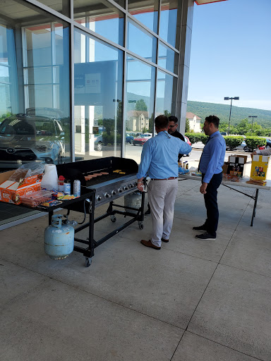 Toyota Dealer «Freedom Toyota», reviews and photos, 41 Industrial Dr, Hamburg, PA 19526, USA