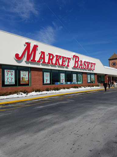 Market Basket, 54 Calef Hwy, Lee, NH 03861, USA, 