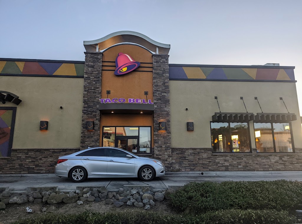 Taco Bell 93905