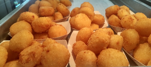 Grocery Store «Cottonwoods Market», reviews and photos, 35867 Knox Butte Rd E, Albany, OR 97322, USA