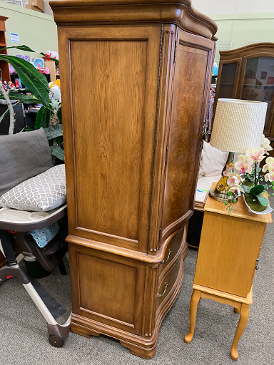 Thrift Store «Rock Thrift Store», reviews and photos, 3603 Camino Del Rio W, San Diego, CA 92110, USA