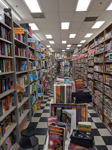 Book Store «Wonder Book & Video», reviews and photos, 1306 W Patrick St, Frederick, MD 21703, USA