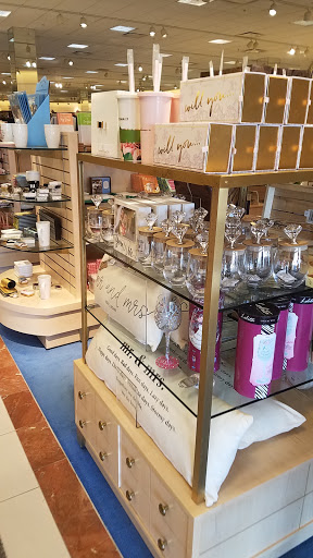 Department Store «Von Maur», reviews and photos, 1530 Polaris Pkwy, Columbus, OH 43240, USA