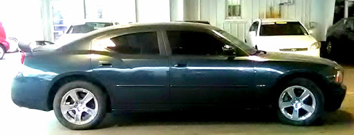 Used Car Dealer «Approved Auto of America», reviews and photos, 2105 Dixie Hwy, Louisville, KY 40210, USA