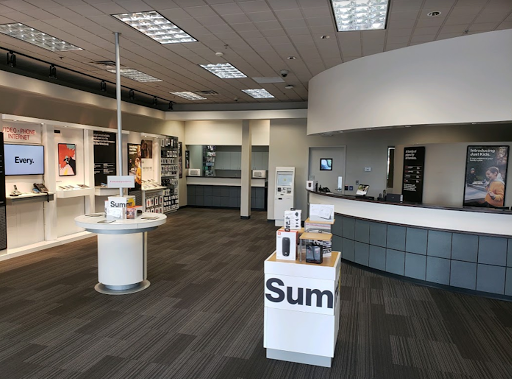 Cell Phone Store «Verizon», reviews and photos, 7945 Winchester Rd #101, Memphis, TN 38125, USA