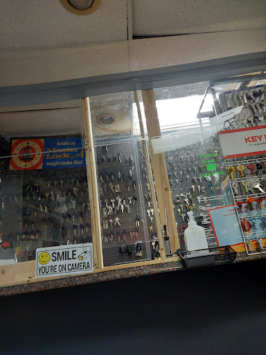 Locksmith «Heloh Locksmith», reviews and photos, 515 Redondo Ave, Long Beach, CA 90804, USA