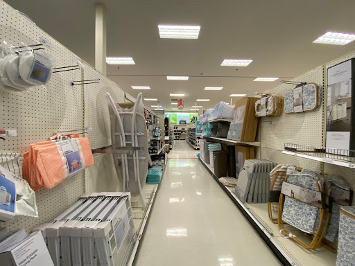 Department Store «Target», reviews and photos, 250 Fortune Blvd, Milford, MA 01757, USA