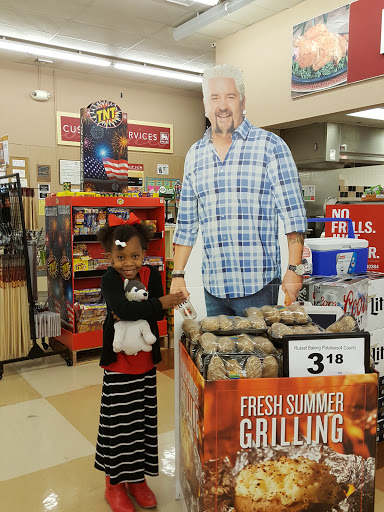 Grocery Store «Food Lion», reviews and photos, 3219 S Holden Rd, Greensboro, NC 27407, USA