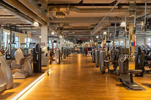 Gym Pfitzenmeier Premium Club Mannheim Airport image