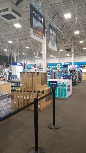 Electronics Store «Best Buy», reviews and photos, 550 Grossman Dr, Braintree, MA 02184, USA