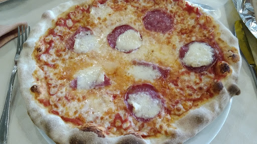Ristorante Pizzeria Sette Colli in Bossico, Provincia di Bergamo