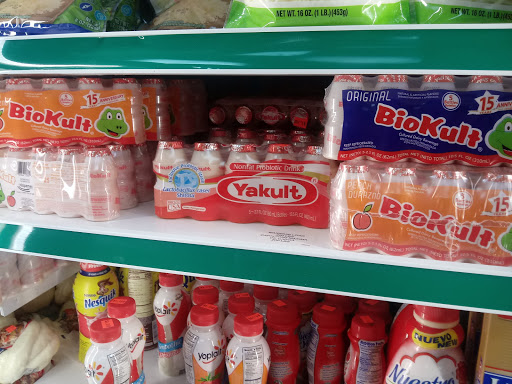 Grocery Store «El Refugio Food Market», reviews and photos, 3315 Ridge Rd, Lansing, IL 60438, USA