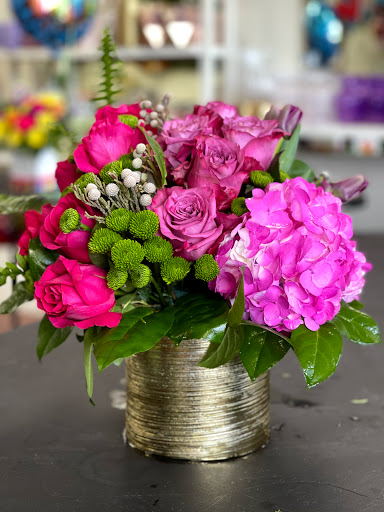 Florist «F & S FLOWERS DESIGN LLC», reviews and photos, 1799 N State Rd 7, Margate, FL 33063, USA