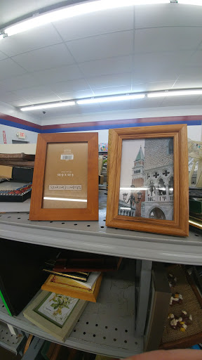 Thrift Store «Goodwill (Alliance)», reviews and photos, 12501 W State St, Alliance, OH 44601, USA