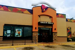 Taco Bell image