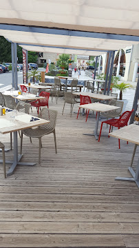 Atmosphère du Restaurant Le Galion à Saint-Étienne-de-Tinée - n°5