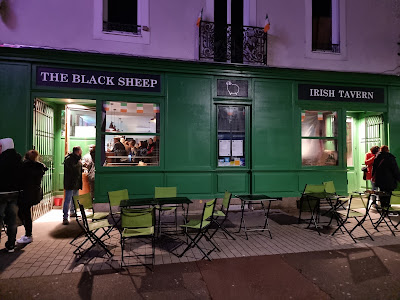 The Black Sheep Tavern à Saint-Nazaire
