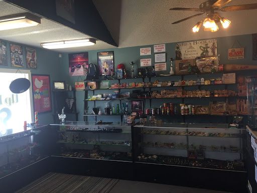 Tobacco Shop «Up In Smoke», reviews and photos, 105 Columbia Ave, Glasgow, KY 42141, USA