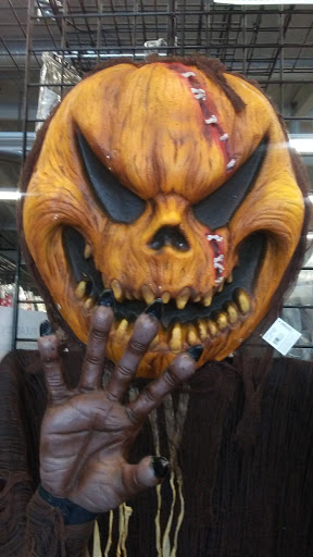 Store «Goodwill - Whittier», reviews and photos, 15214 Whittier Blvd, Whittier, CA 90603, USA