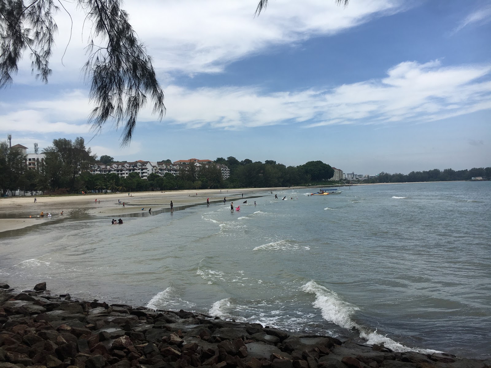 Photo de Cahaya beach - endroit populaire parmi les connaisseurs de la détente