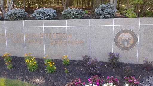 Calverton Natl Cemetery image 3