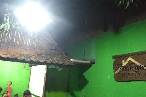 Teras Rumah Ciganjur image